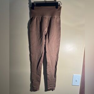 Women’s Pretty Little Thing Brown Compression Leggings Size Small